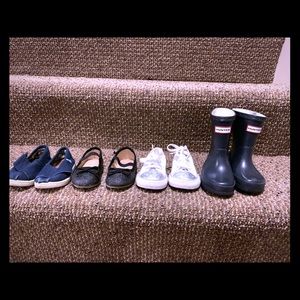 Size 5 toddler shoe lot.